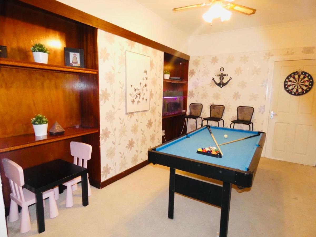 Spacious 3 Bed House With Parking & Good Transport South Norwood Kültér fotó
